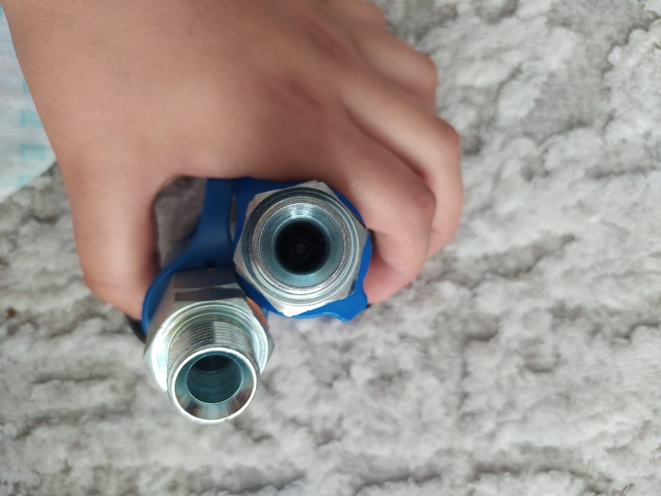 Mavi ve Gri Metal Vanalar - Görsel 3