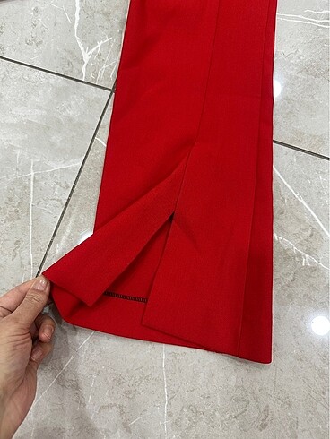Zara Happy to wear takım