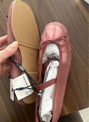 37 Beden pembe Renk Zara babet