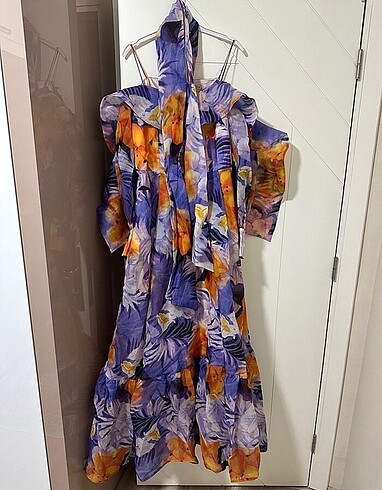 42 Beden Gizia elbise