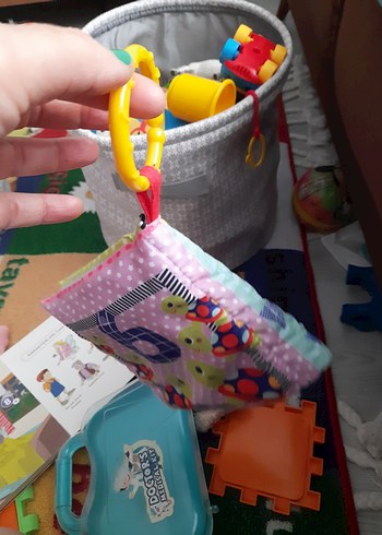 Renkli Eğitici Yumuşak Bebek Kitabı