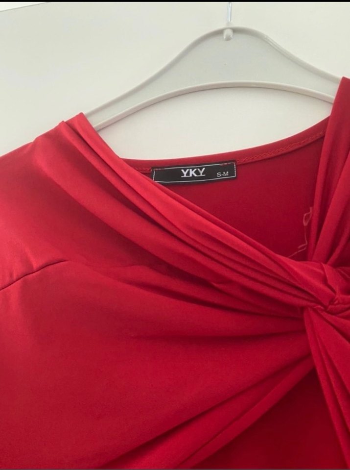 Kırmızı Dekolteli Drapeli Uzun kol Elbise - Görsel 4