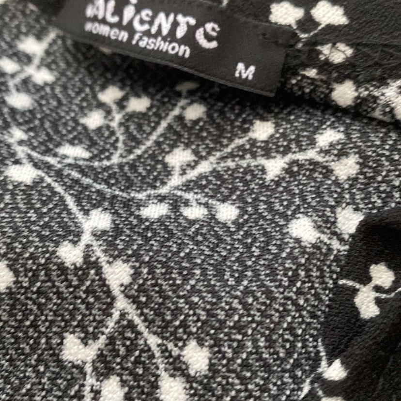 Siyah dal desenli kruvaze yaka elbise - Görsel 2