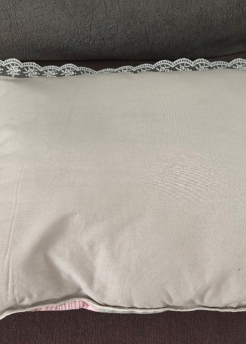 Pembe Bulut Desenli Çocuk Yastığı - Görsel 2