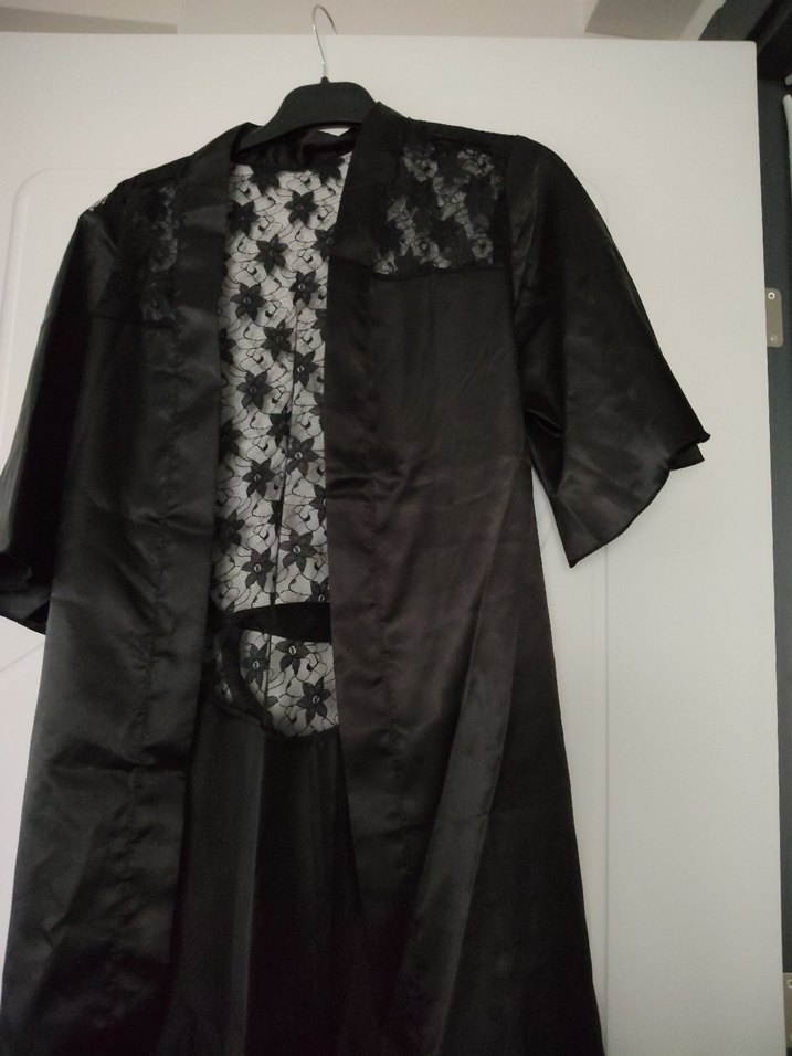 Kadın Uzun Siyah Gotik Bornoz - Görsel 2