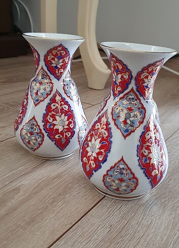  El yapımı güral porselen vazo seti