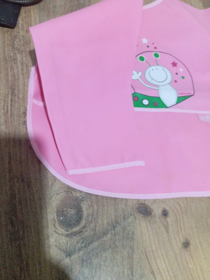 Pembe Baskılı boyama önlüğü - Görsel 2