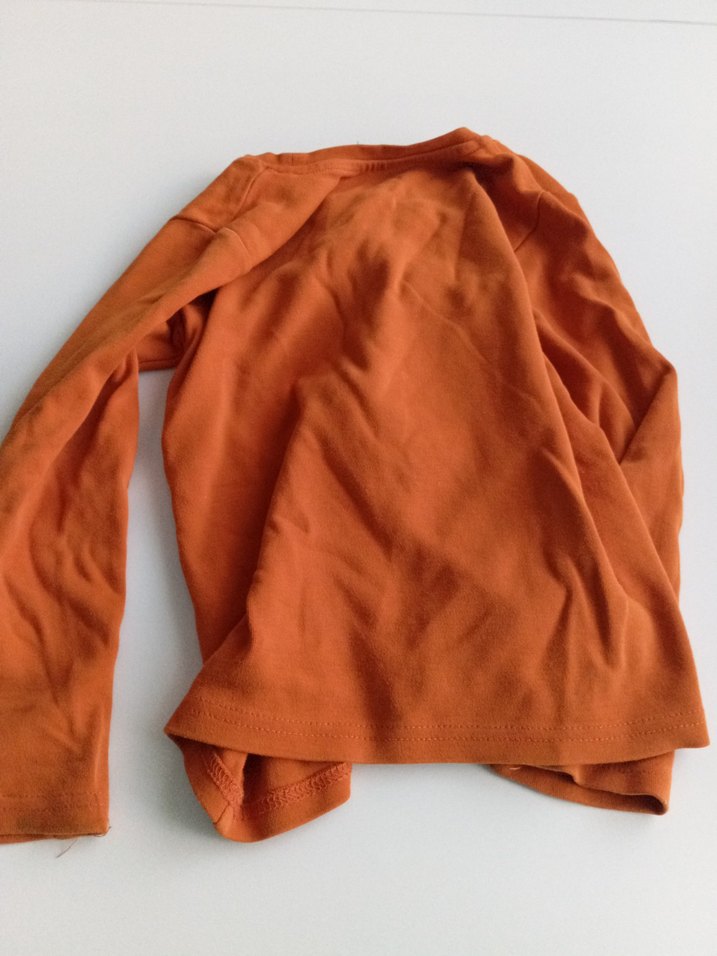 Parlak Turuncu Baskılı Bebek Önlüğü - Görsel 3