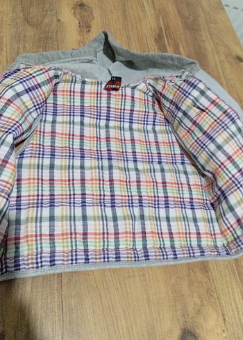 Kız Çocuk Pembe Nakışlı Kapüşonlu Yelek - Görsel 2