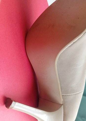 Bej Süet Stiletto Topuklu Kadın Ayakkabı - Görsel 4