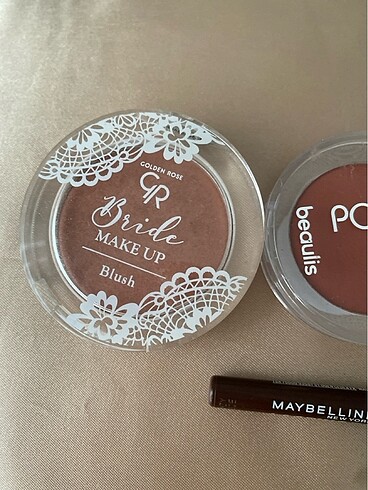 Maybelline Far paleti