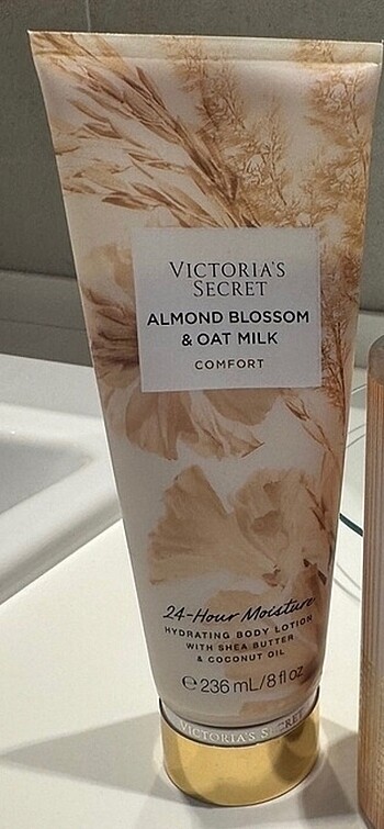 Victoria s Secret Victoria Secret Krem