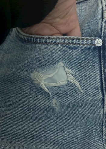 Gri Mini Kot Şort - Rahat Kesim - Görsel 2