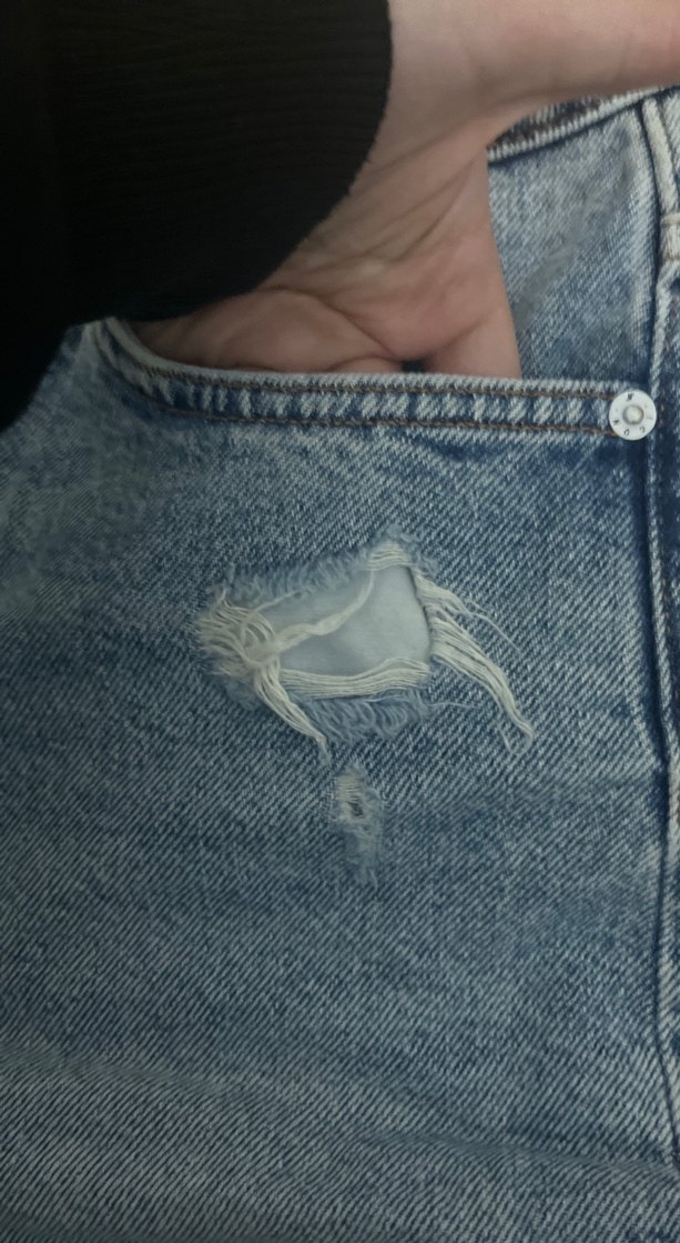 Gri Mini Kot Şort - Rahat Kesim - Görsel 2