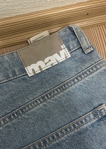 Kadın Mavi Mini Denim Şort - Görsel 7