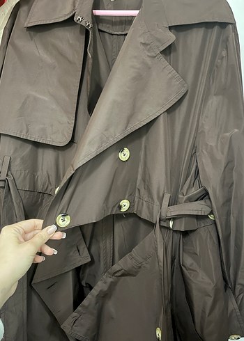 Kahverengi Uzun Kuşaklı Kadın Trençkot - Görsel 3