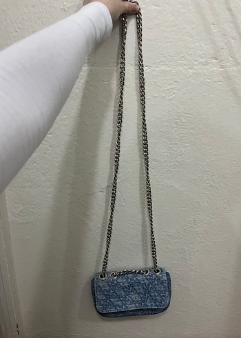 Zincir Detaylı Mavi Denim Kadın Çanta - Görsel 9