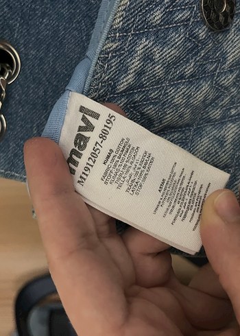 Zincir Detaylı Mavi Denim Kadın Çanta - Görsel 7