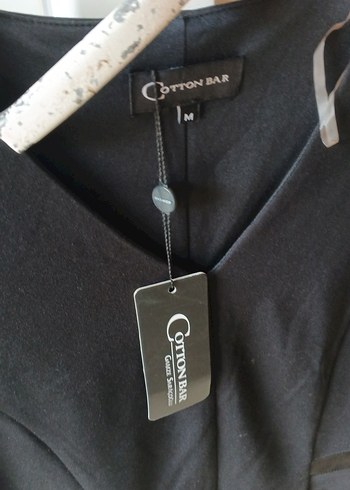 Cotton Bar Siyah V Yaka Kısa Kollu Midi Elbise
