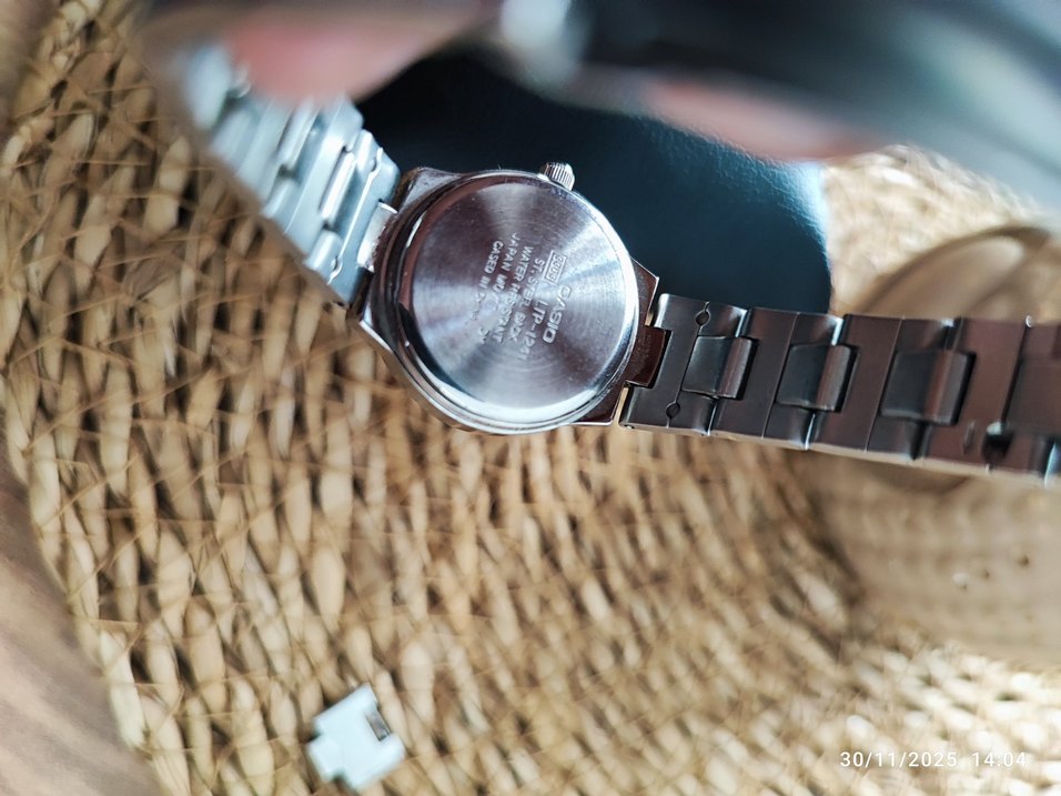 orijinal Casio kadin Kol Saati - Görsel 3