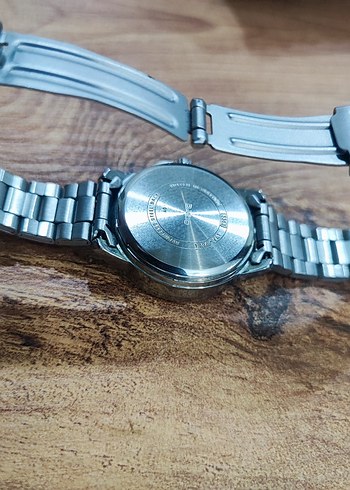 Gri Klasik Kadın Kol Saati - Görsel 5