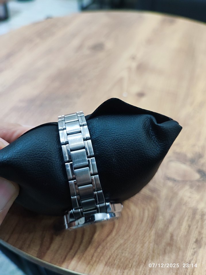 Gri Klasik Kadın Kol Saati - Görsel 2