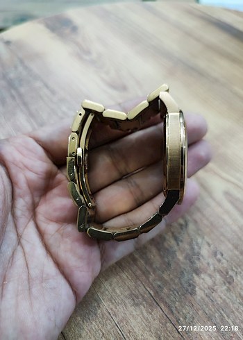 Burberry Kadın  Saati - Görsel 9