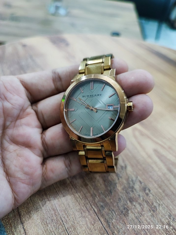 Burberry Kadın  Saati - Görsel 3