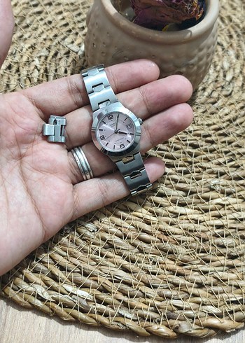 Bej Klasik Kadın Kol Saati Metal Kordonlu - Görsel 6