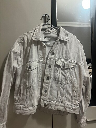 Pull and Bear Beyaz Kot Ceket