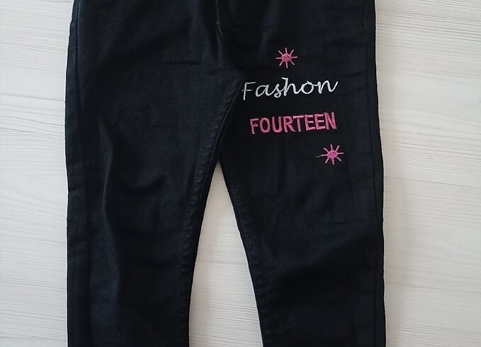 4 Yaş Beden Kız çocuk kot pantolon