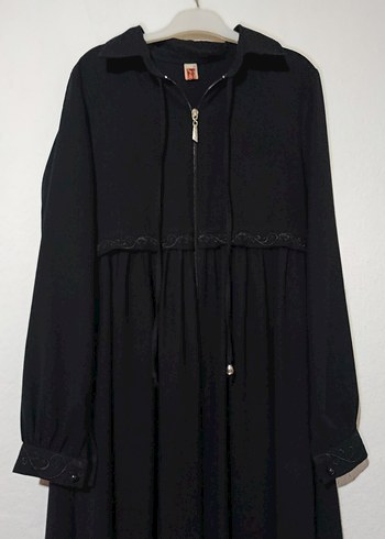 Uzun Siyah büzgülü ferace 
siyah ferace - Görsel 5