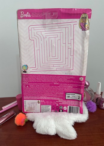 Barbie Barbie öğretmen kutulu bebek