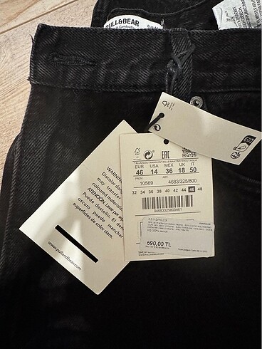 Pull and Bear Pantolon