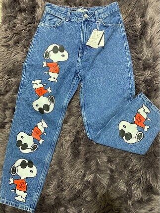 Bershka snoopy mom jean pantolon