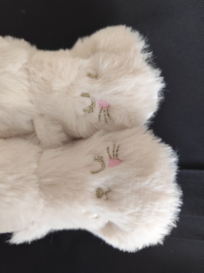 BEBEK PANDUF PATİK Kürklü Beyaz Kız Ev Terliği - Görsel 3