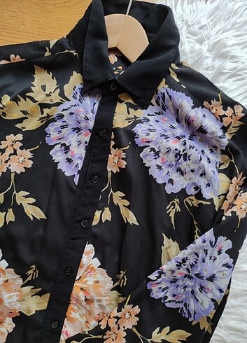 Mango SATEN ÇİÇEK DESENLİ GÖMLEK S M TUNİK zara İpekyol Twist machka
