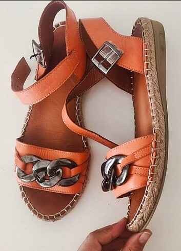TURUNCU TABA DERİ İP SANDALET 37 elle hm inci mango ninewest
