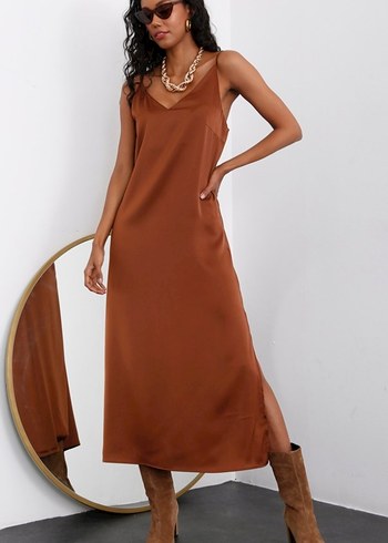 ip askılı Kahverengi Uzun Saten Elbise TARÇIN TABA BRONZ