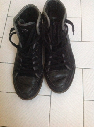 diğer Beden Guess BOT