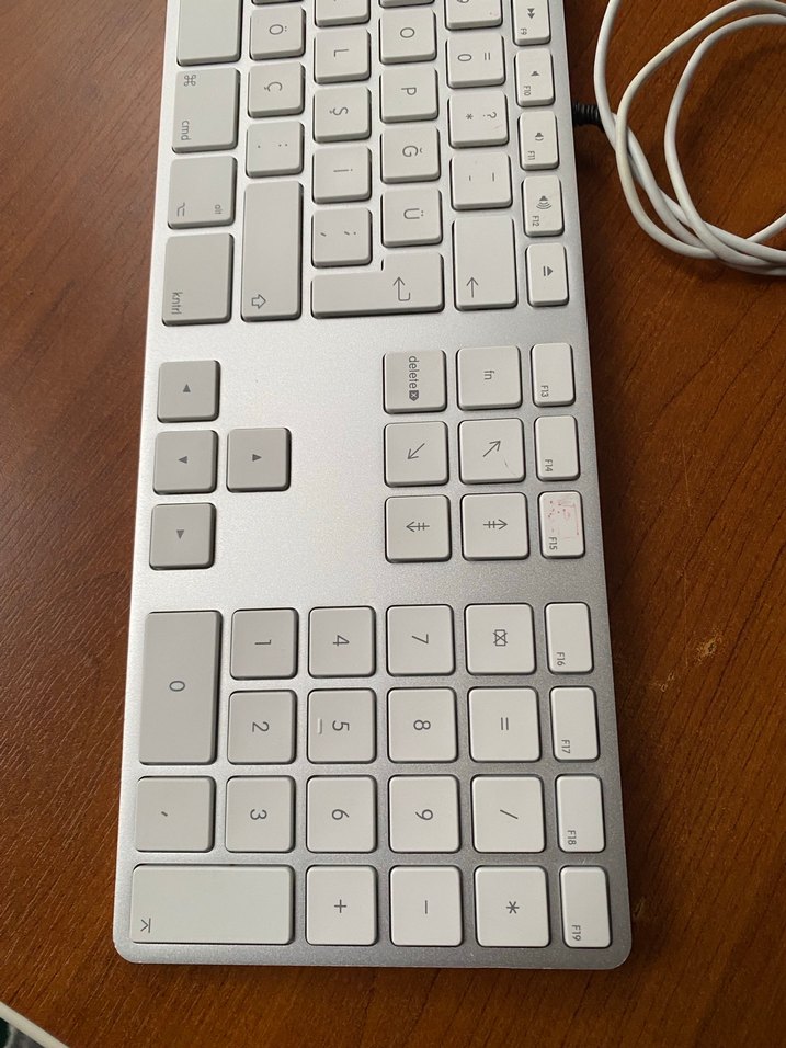 Apple klavye A1243 model, sorunsuz her tuşu çalışmakta - Görsel 2