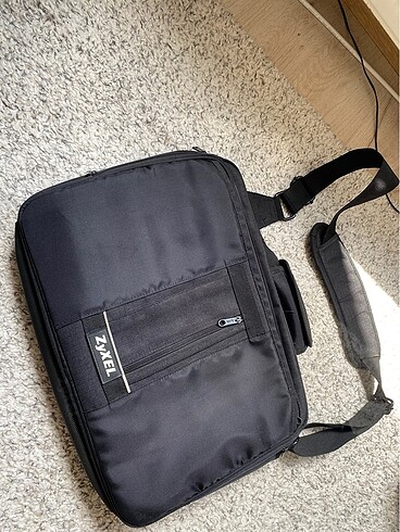 Zyxel Laptop çantası