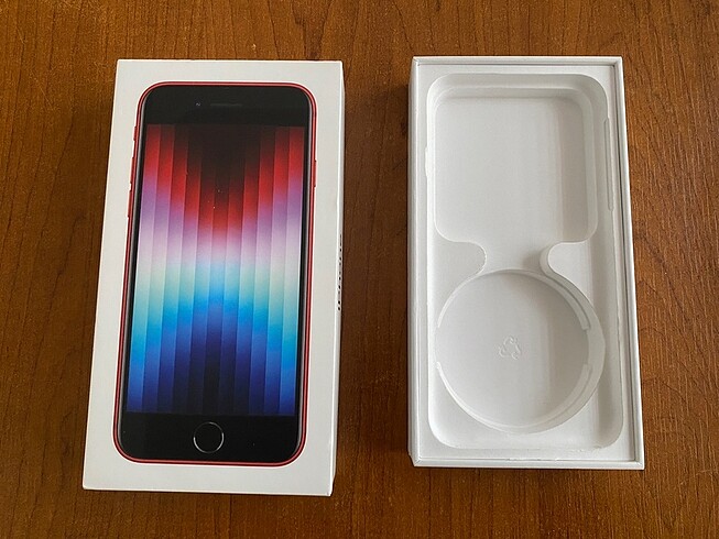 Apple Apple iPhone SE 2022 3. Nesil (white, Red, Black) orjinal boş te