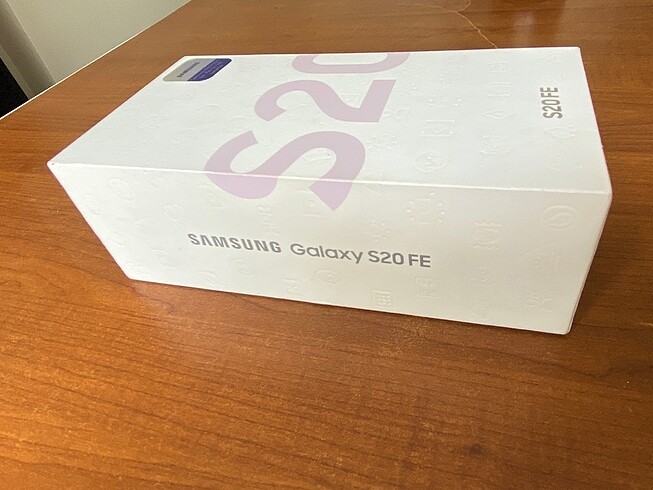 Samsung Galaxy S20 FE orjinal boş telefon kutusu