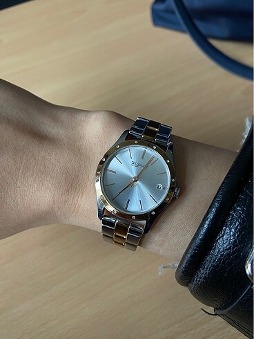 Esprit saat