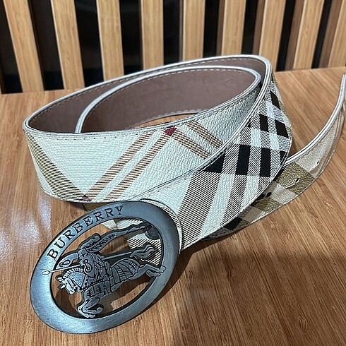 SATILDIBurberry kemer kullanılmadı