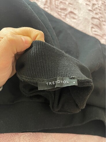 m Beden siyah Renk Bershka muadil