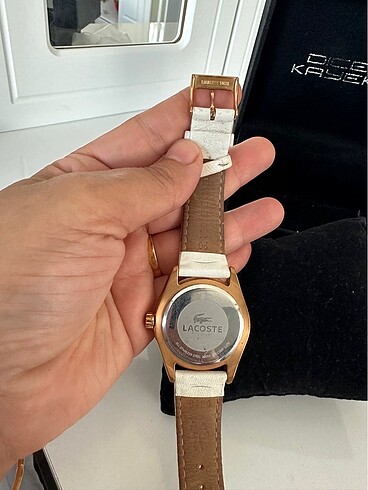 Lacoste saat orjınal kusur yoktur