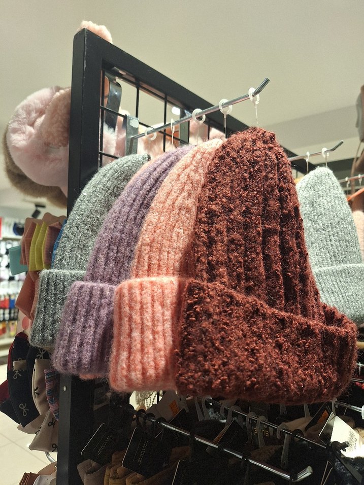 Pembe Örgü Yün Kadın Bere - Görsel 2