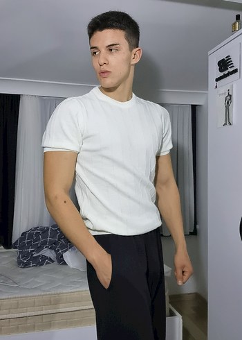 Zara Erkek Beyaz fitilli Kısa Kollu Pamuklu Tişört